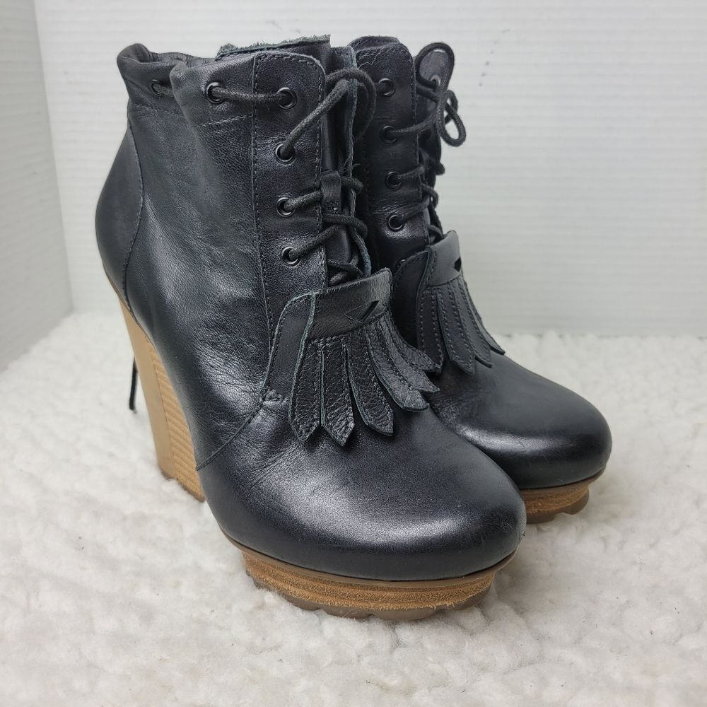 Tsubo Timo Weiland Royse Womens Bootie Sz 7.5 Black Leather Chunky Heel Lace Up